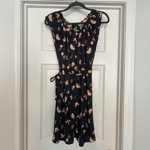 Lauren Conrad navy blue floral dress with cute tie in the back and across waist